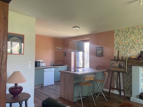 Shared fridge, microwave