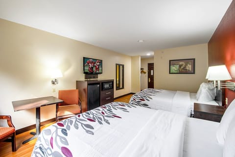 Desk, iron/ironing board, free cribs/infant beds, free WiFi