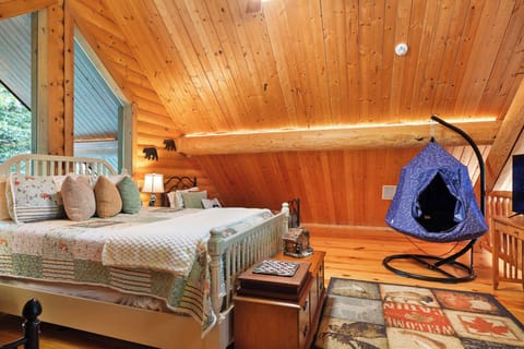 TV and kids hanging chair!