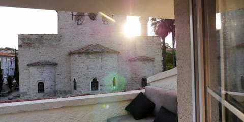 Luxury Room, Balcony, City View | Free WiFi