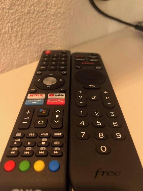 b9fc1dd6-5ab2-4328-bdf5-88add8ad3000