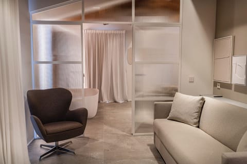 Junior Suite, Balcony, Valley View | In-room safe, individually furnished, desk, laptop workspace