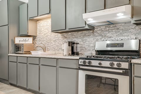 Apartment (1 Bedroom) | Interior