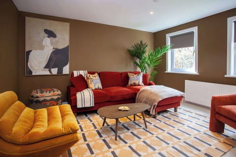 Comfortable and spacious living room