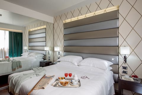 Superior Double or Twin Room | Premium bedding, minibar, in-room safe, desk