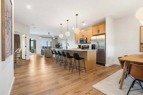 Welcome to Chill on the Hill!