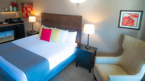 In-room safe, iron/ironing board, free WiFi, bed sheets