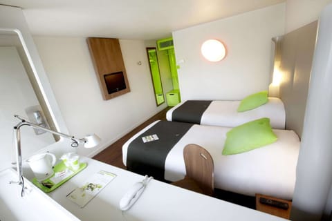 Next Generation, Room, 2 Twin Beds | Premium bedding, desk, blackout drapes, soundproofing
