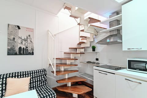 Comfort Apartment, City View | Living area | Flat-screen TV