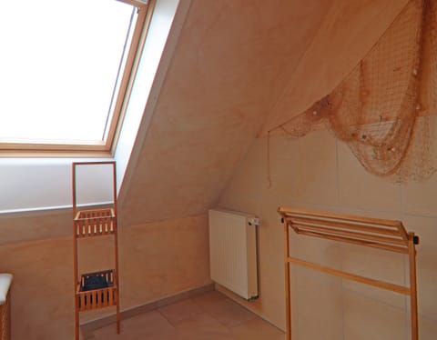 Apartment | Bathroom