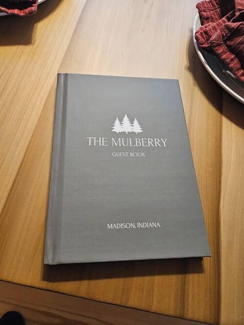 7eeaa082-d8c3-41a3-8d3b-2db8b1b98926