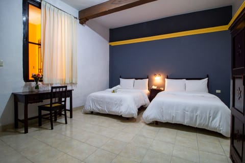 Standard Double Room | Premium bedding, desk, iron/ironing board, free WiFi