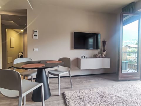 Furniture, Interior Design, Flooring, Apartment, Floor, Home, Room, Ceiling, Living Room, Lighting