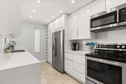 3ab58801-cb79-4bb3-ab10-29e4ec397469