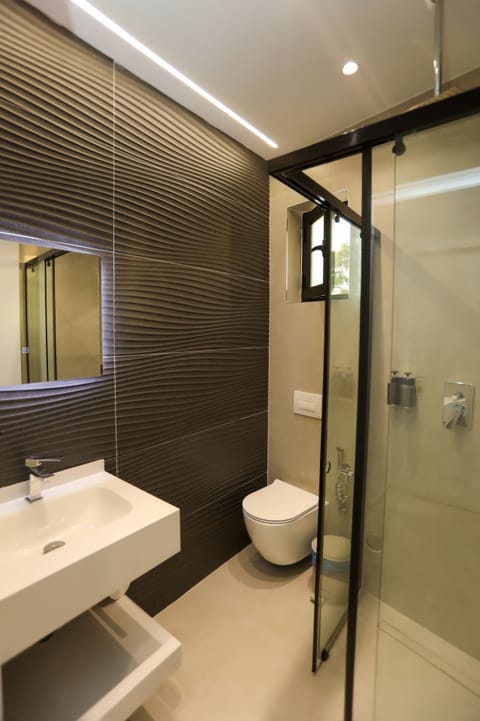 Comfort Double Room, Balcony, Beach View | In-room safe, soundproofing, iron/ironing board, free WiFi