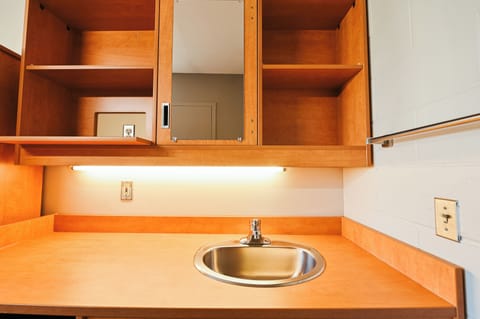 Basic Twin Room | Private kitchen | Fridge