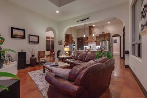 Cd1ef1ee 04d4 4dee 83d8 4379f7de1c1b