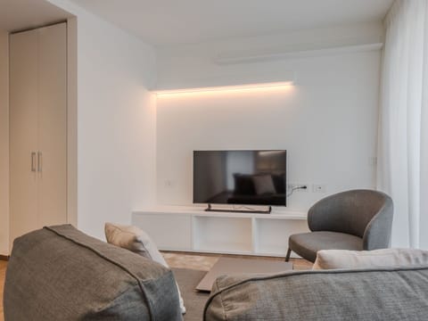 Furniture, Interior Design, Wall, Flooring, Wood, Floor, Ceiling, Couch, Room, Living Room