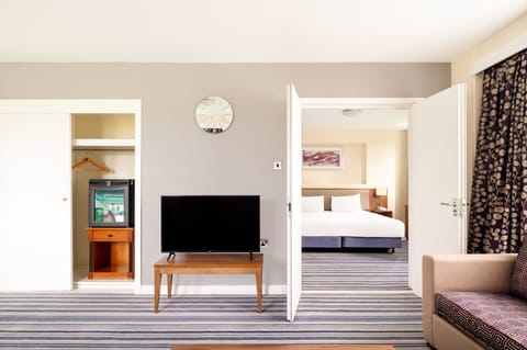 Suite, 1 Bedroom | In-room safe, desk, iron/ironing board, free rollaway beds