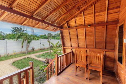 Bungalow, Garden View | Terrace/patio