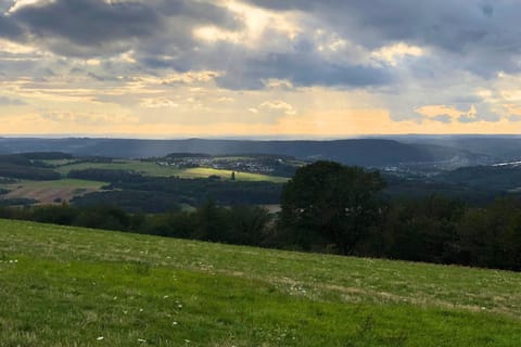 Surroundings [summer] (1-5 km)