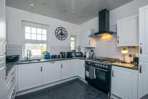 Apartment | Private kitchen