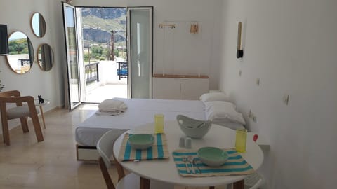 Studio, Balcony, Sea View | Free WiFi