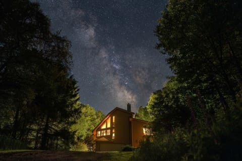Experience some of the darkest skies in the East—Cosmic Ridge Retreat is your front-row seat to the Milky Way.