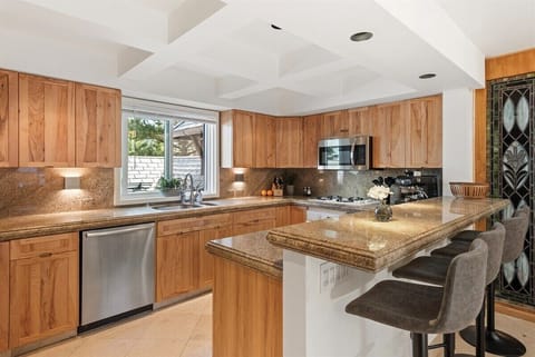 Fully-equipped kitchen.