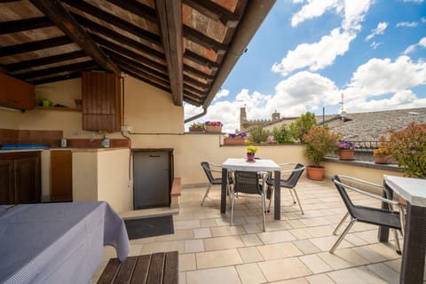 Standard Room, Private Bathroom | Terrace/patio