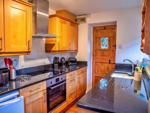 Apartment, Mountain Range, Valley, Alps, Hotel, Mountain Village