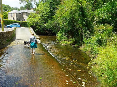 Apartment, Mountain Range, Valley, Alps, Hotel, Mountain Village