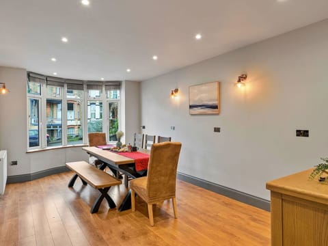 Apartment, Mountain Range, Valley, Alps, Hotel, Mountain Village