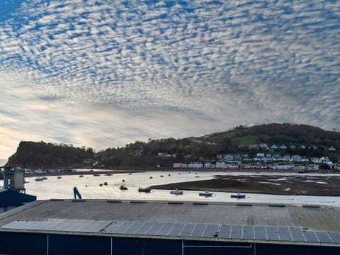 Apartment, Balcony, Shade, Marina, Hotel, Dock