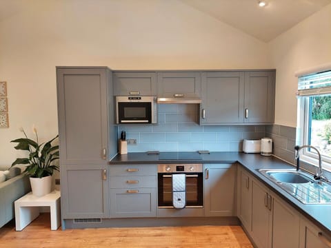 Apartment, Balcony, Shade, Marina, Hotel, Dock