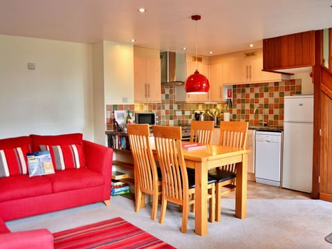 Apartment, Balcony, Shade, Marina, Hotel, Dock