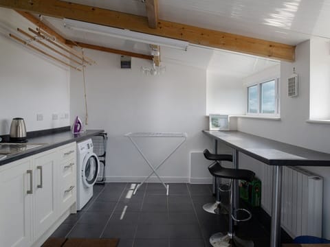 Apartment, Balcony, Shade, Marina, Hotel, Dock