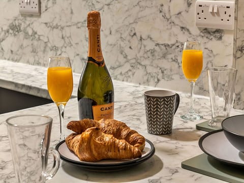 Apartment, Balcony, Shade, Marina, Hotel, Dock