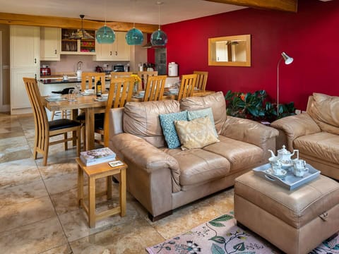 Apartment, Balcony, Shade, Marina, Hotel, Dock