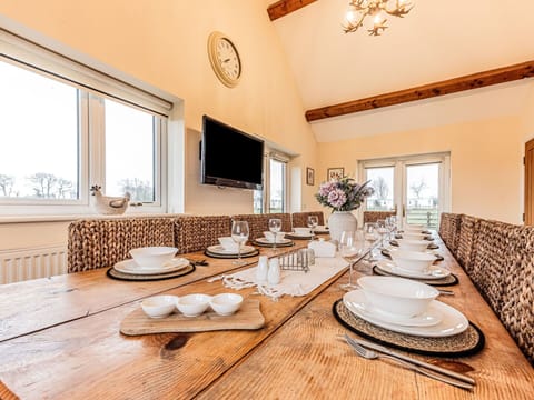 Apartment, Balcony, Shade, Marina, Hotel, Dock