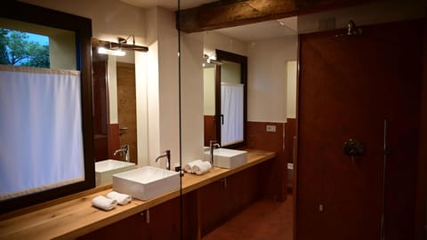 Suite, Mountain View | Bathroom | Bidet