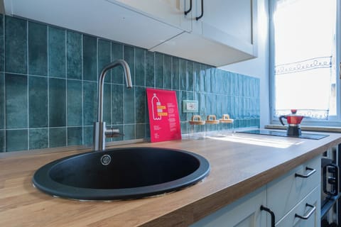 Apartment, 1 Bedroom | Private kitchen | Full-size fridge, microwave, stovetop, espresso maker