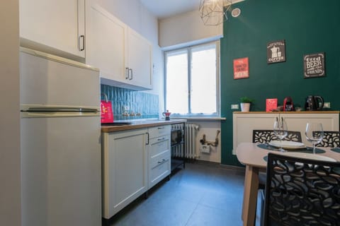 Apartment, 1 Bedroom | Private kitchen | Full-size fridge, microwave, stovetop, espresso maker
