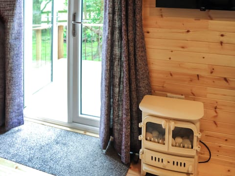 Interior | Shepherds Hut Two - Island Hut Retreats, Rhosmeirch, near Benllech