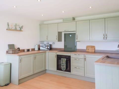 Kitchen | High Wardneuk, Monkton, near Prestwick