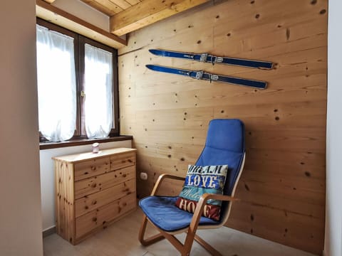 Wood, Flooring, Floor, Furniture, Interior Design, Hardwood, Wood Flooring, Wood Stain, Room, Plank