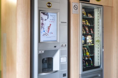 Vending machine