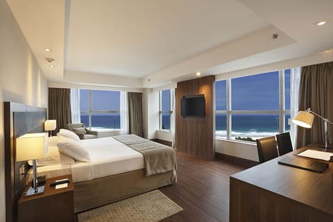 Luxo com Cama Casal | View from room