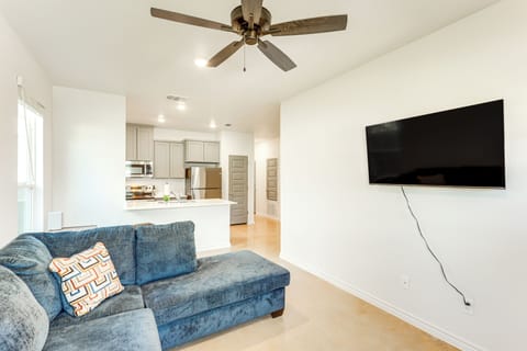 Temple Vacation Rental | 3BR | 2BA | Small Step to Enter | 1,300 Sq Ft