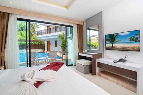 Deluxe Double Room with Pool Access | View from room